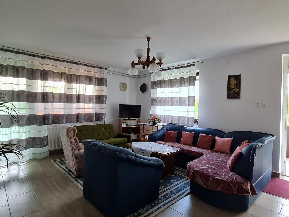 Gyoengyvirag Apartman Lenti Εξωτερικό φωτογραφία