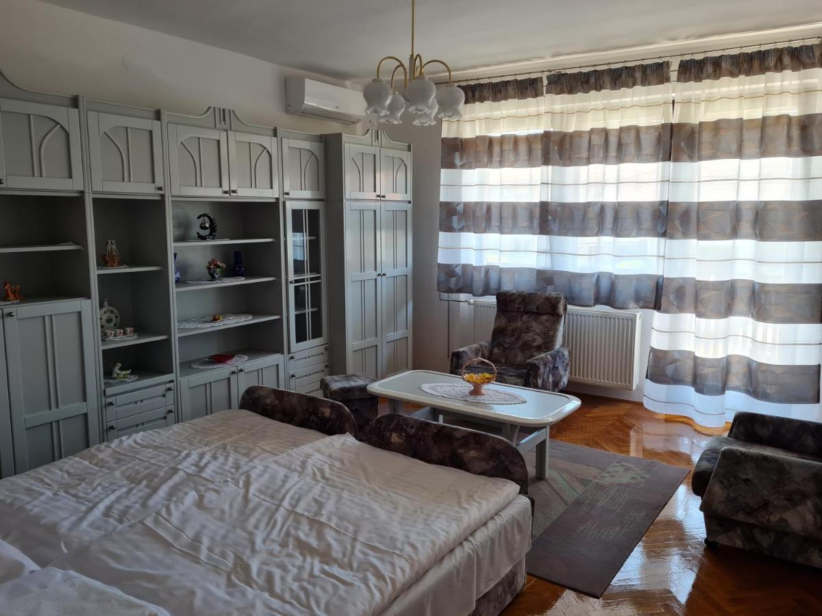 Gyoengyvirag Apartman Lenti Εξωτερικό φωτογραφία